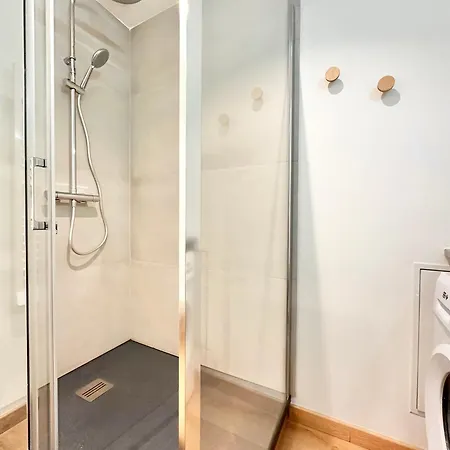 Entre Deux Rives - Vue Sur La - Spacieux Apartment